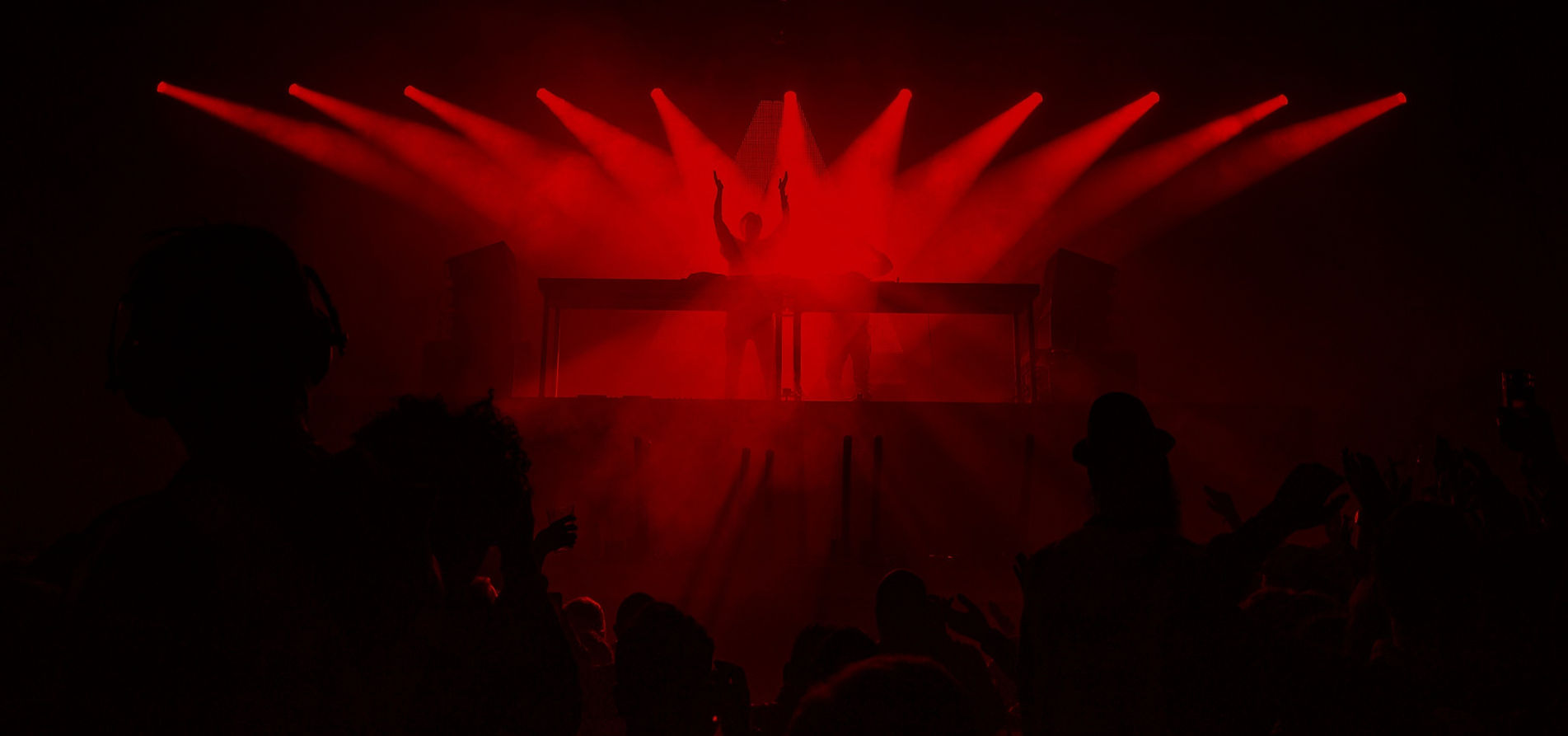 Stage Lights_edited_edited_edited.jpg